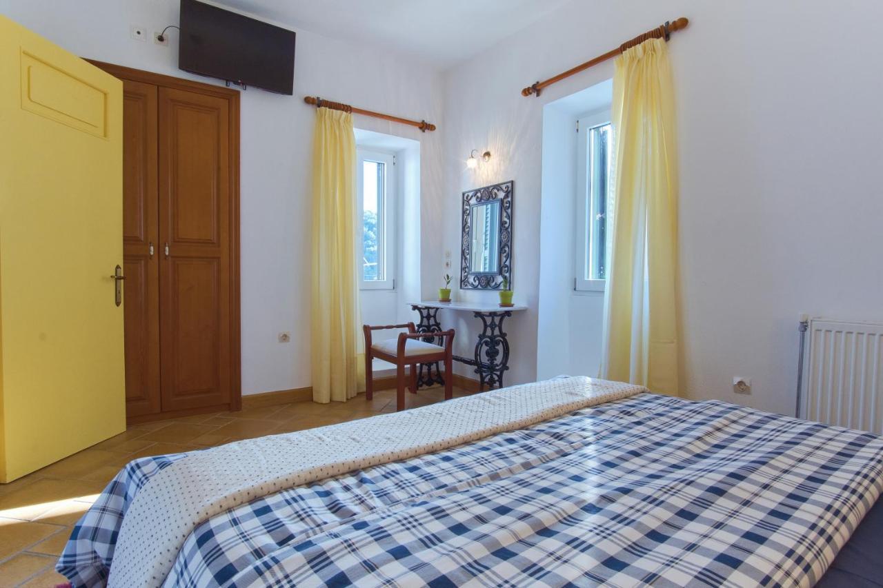 Appartamento Odyssey Parga Esterno foto